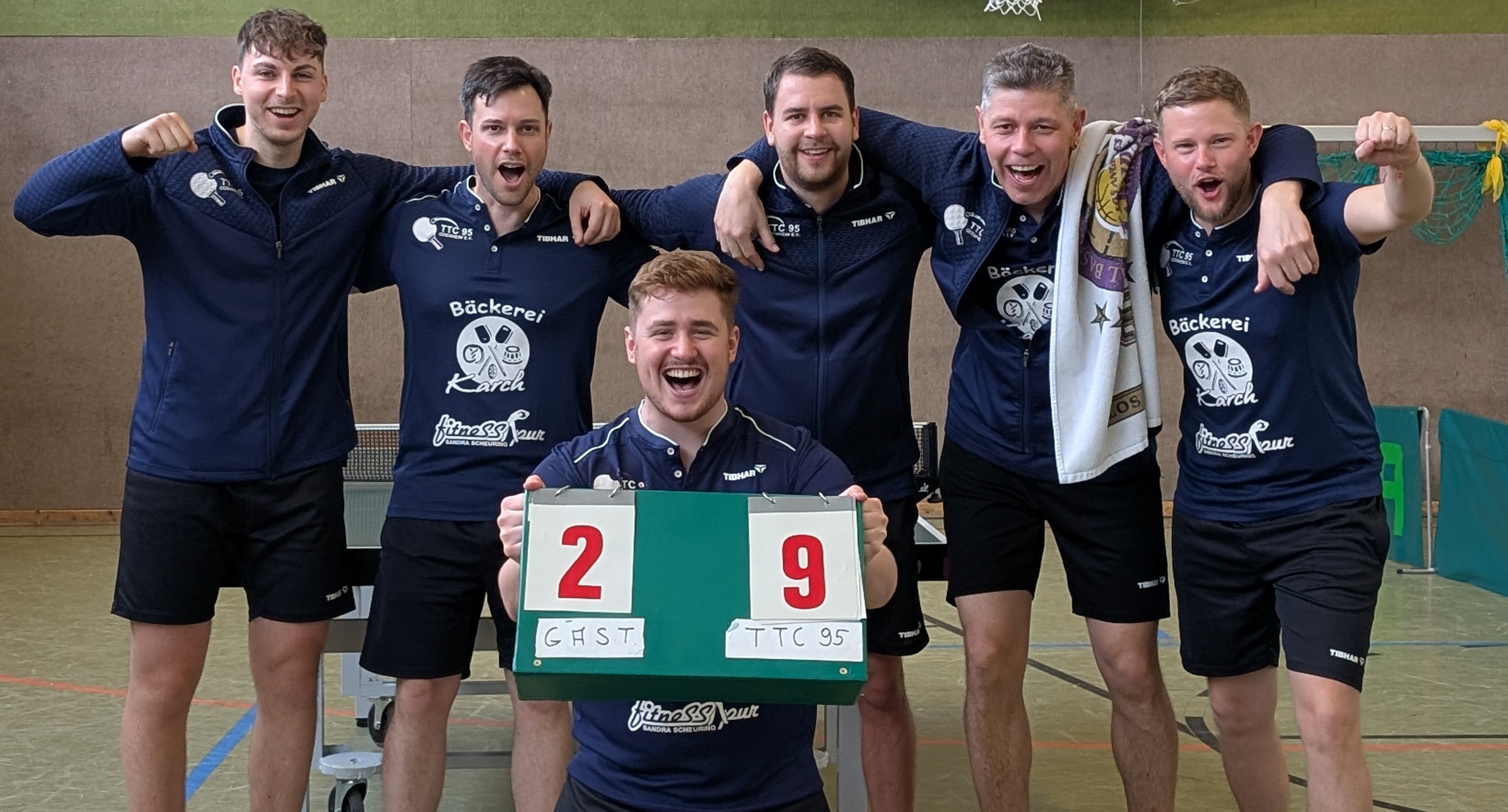 0250405_Siegerfoto Zweite.jpg